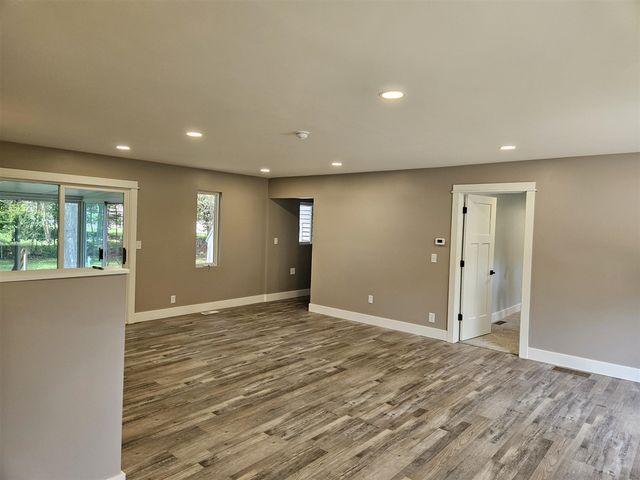 533 Seminole Road, Muskegon, MI 49444