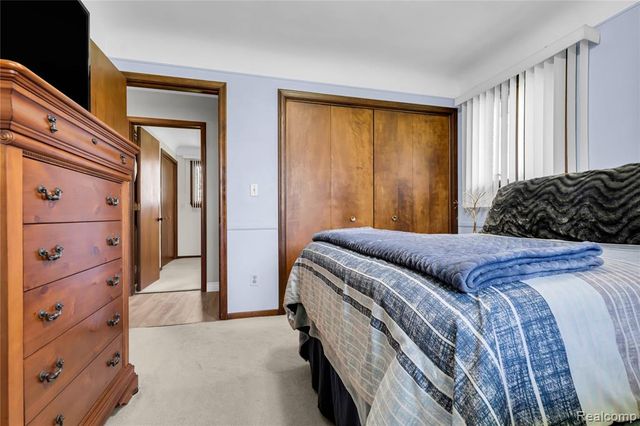 21868 28 Mile Road, Ray, MI 48096