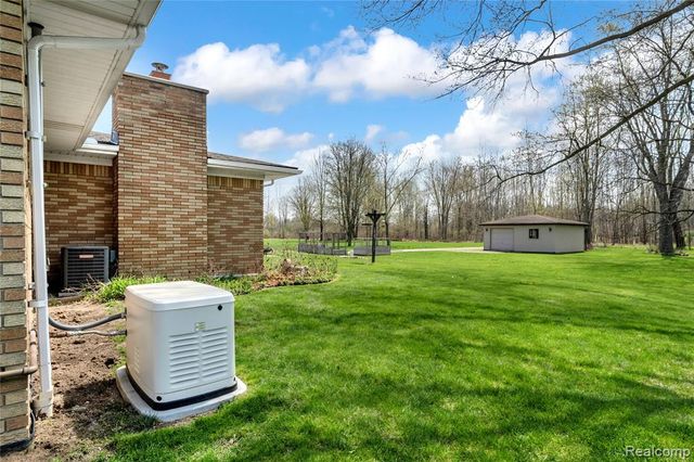 21868 28 Mile Road, Ray, MI 48096
