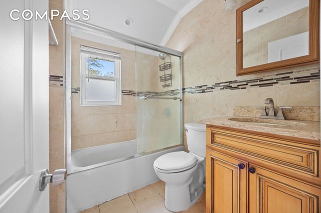 194-35 114th Drive, New York City, NY 11412