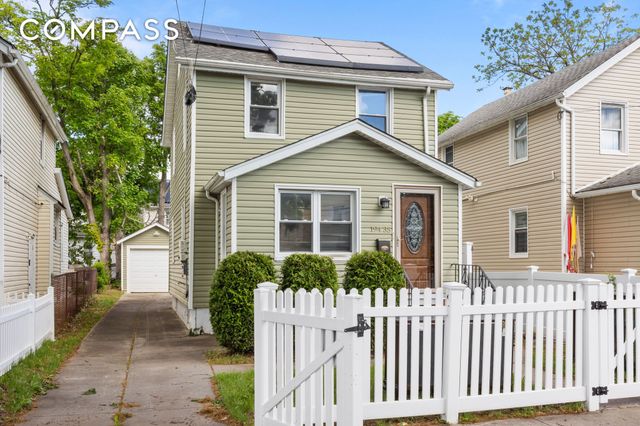 194-35 114th Drive, New York City, NY 11412