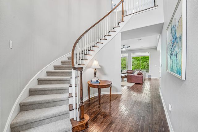 3417 Halsell CT, Austin, TX 78732