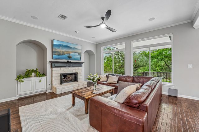 3417 Halsell CT, Austin, TX 78732
