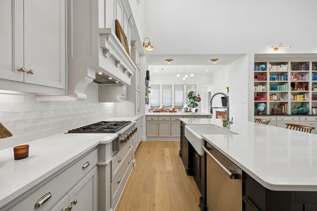 841 Forest Creek Drive, Rockwall, TX 75087