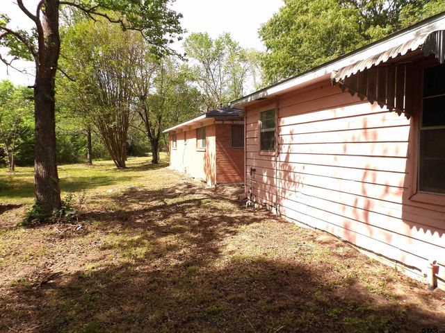 146 CR 3050, Crockett, TX 75835