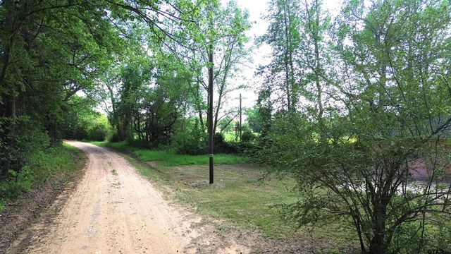 146 CR 3050, Crockett, TX 75835