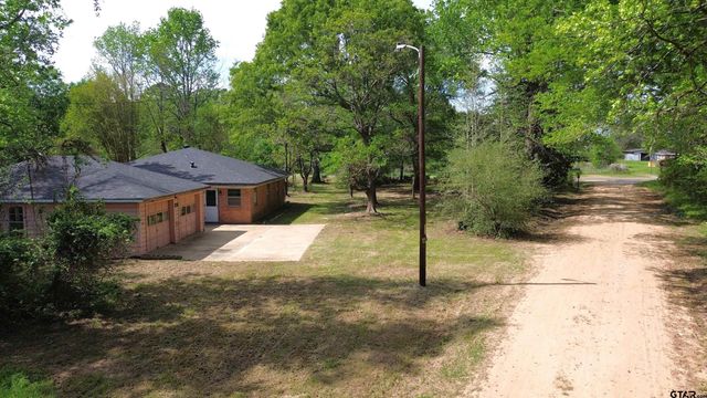 146 CR 3050, Crockett, TX 75835