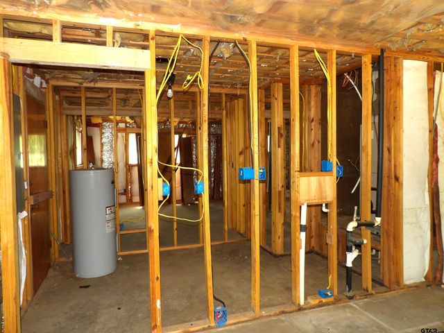 146 CR 3050, Crockett, TX 75835