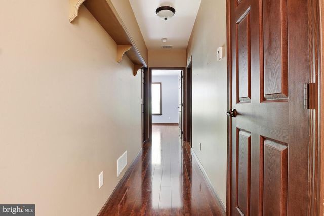 4242 NATURE LN, Windsor, PA 17366