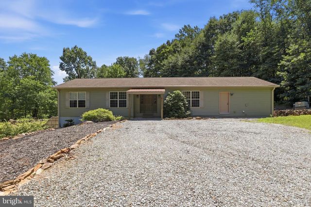 4242 NATURE LN, Windsor, PA 17366