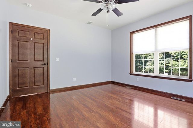 4242 NATURE LN, Windsor, PA 17366