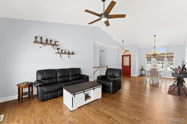 8728 Wildewood Drive, Worden, IL 62097