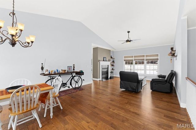 8728 Wildewood Drive, Worden, IL 62097