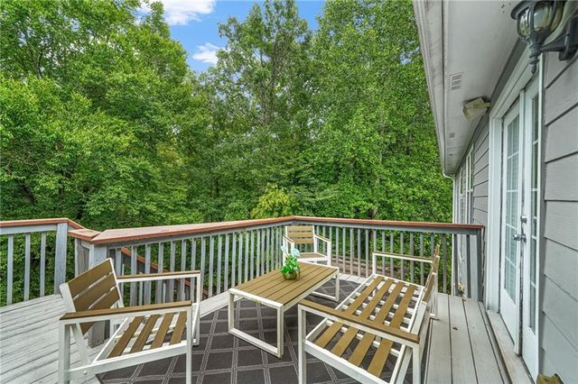 5601 Vinings Place Trail, Mableton, GA 30126