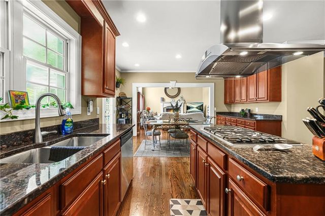 5601 Vinings Place Trail, Mableton, GA 30126