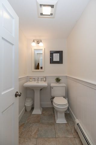 23 Gregory Island Road, Hamilton, MA 01982