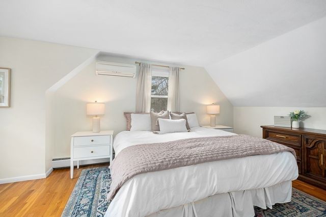 23 Gregory Island Road, Hamilton, MA 01982