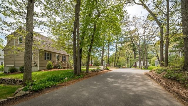 23 Gregory Island Road, Hamilton, MA 01982