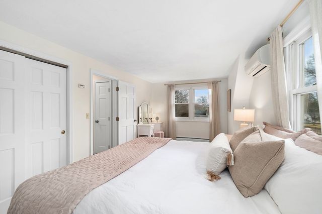 23 Gregory Island Road, Hamilton, MA 01982