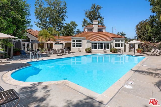 4240 Lost Hills Road 506, Agoura Hills, CA 91301