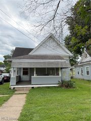 2410 Lynn Street, Parkersburg, WV 26101