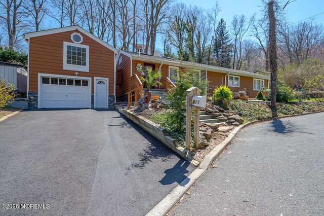 111 Valley Avenue, Highlands, NJ 07732