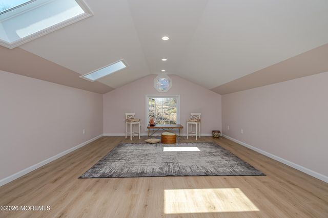 111 Valley Avenue, Highlands, NJ 07732