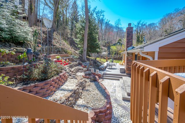111 Valley Avenue, Highlands, NJ 07732