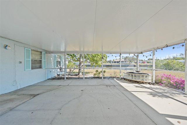 165 FRANCIS DRIVE NE, Port Charlotte, FL 33952