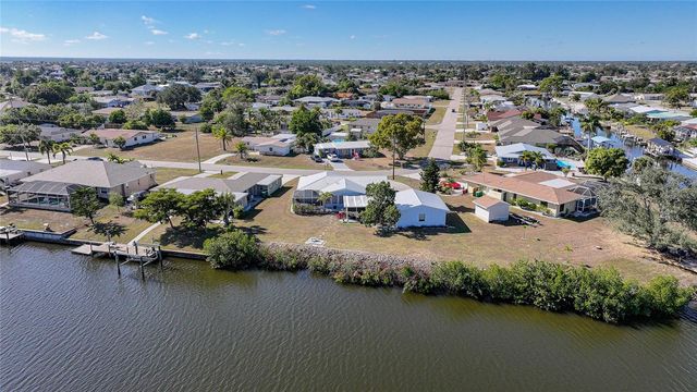 165 FRANCIS DRIVE NE, Port Charlotte, FL 33952