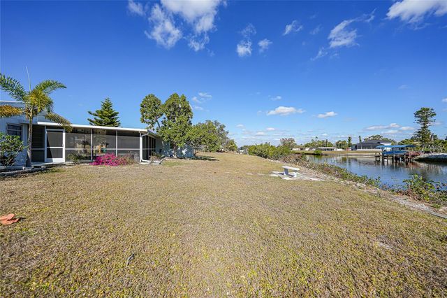 165 FRANCIS DRIVE NE, Port Charlotte, FL 33952