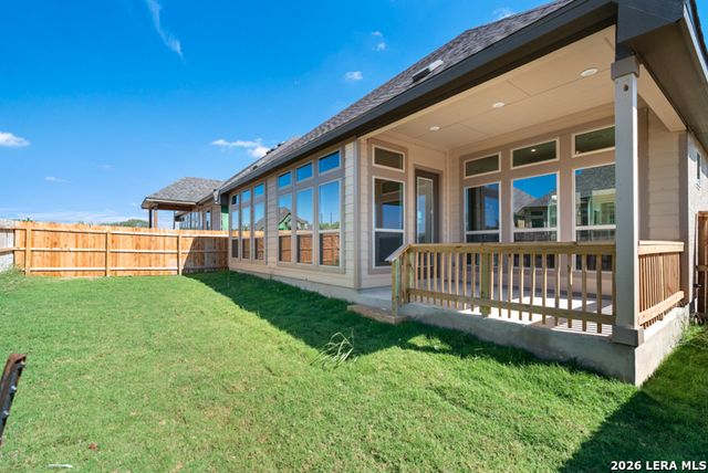 176 Burning Star, Castroville, TX 78009