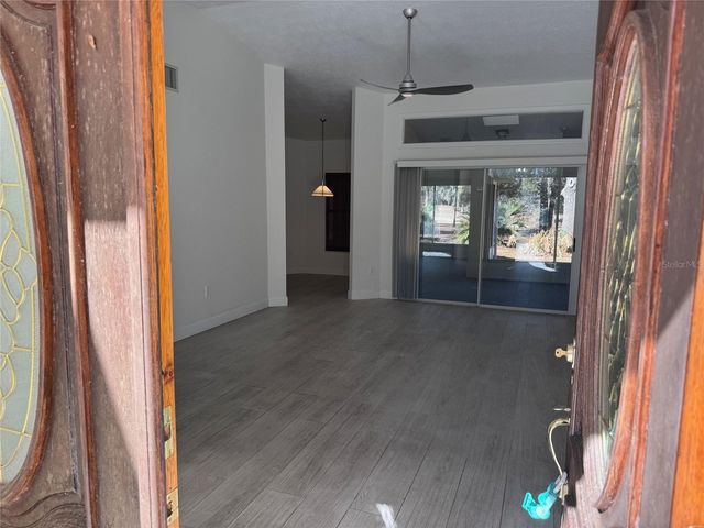 8448 SW 196TH AVENUE ROAD, Dunnellon, FL 34432