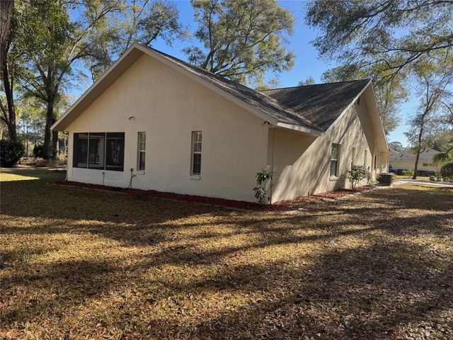 8448 SW 196TH AVENUE ROAD, Dunnellon, FL 34432