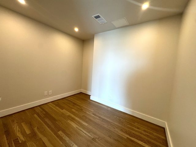 3401 Lee Parkway 1906, Dallas, TX 75219