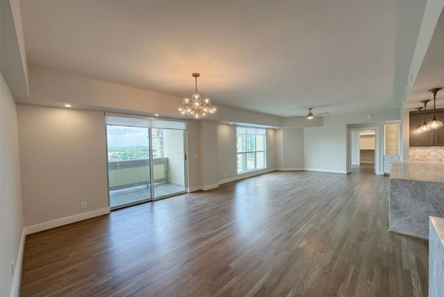 3401 Lee Parkway 1906, Dallas, TX 75219