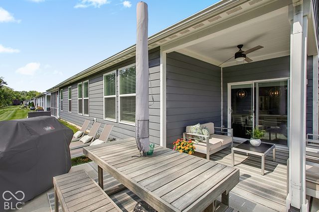 825 Stone Trace, Avon, IN 46123