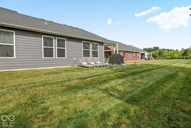 825 Stone Trace, Avon, IN 46123