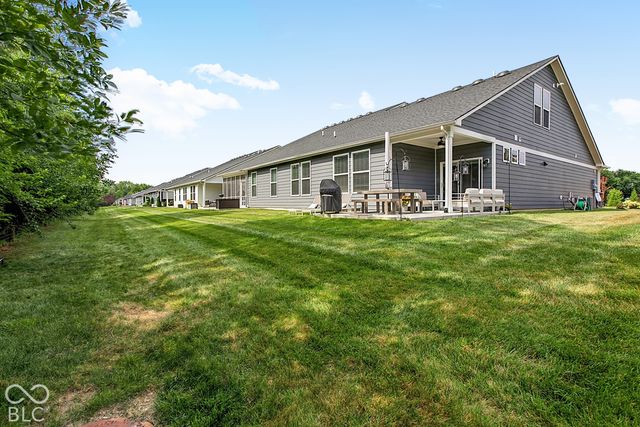 825 Stone Trace, Avon, IN 46123