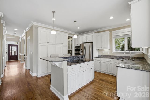 19760 Hagen Knoll Drive, Davidson, NC 28036