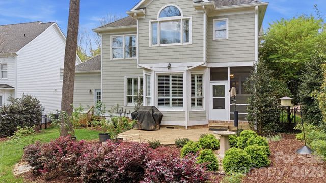 19760 Hagen Knoll Drive, Davidson, NC 28036