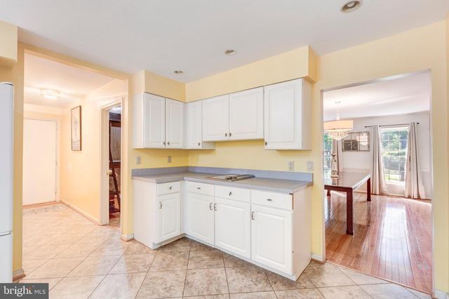 2 HOUNDSTOOTH CT, Owings Mills, MD 21117