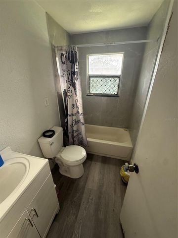 4450 W GORE AVENUE, Orlando, FL 32811