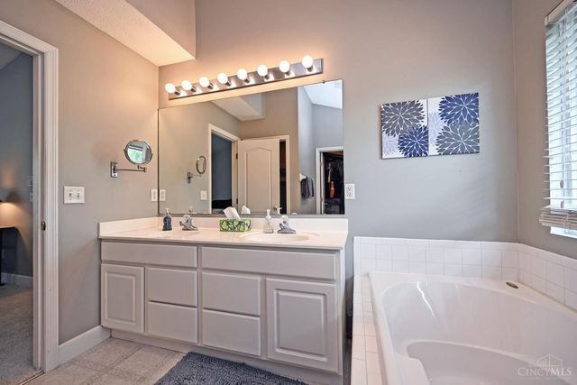 7419 Buttercup Court, Hamilton Twp, OH 45039