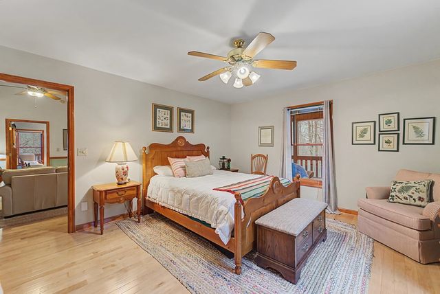 1221 Sam Cove, Robbinsville, NC 28771
