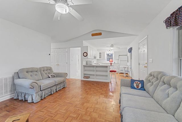 1221 Sam Cove, Robbinsville, NC 28771