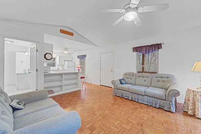 1221 Sam Cove, Robbinsville, NC 28771