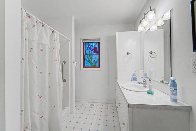 1221 Sam Cove, Robbinsville, NC 28771