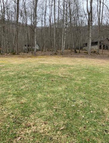 1221 Sam Cove, Robbinsville, NC 28771