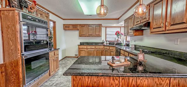 8812 E PLANTATION OAKS DR, Memphis, TN 38018